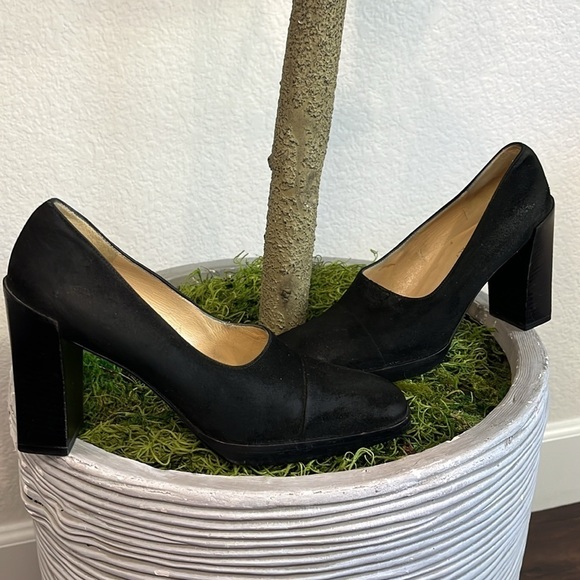 Gucci Square Toe Suede Leather Pumps - Picture 4 of 7